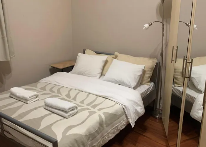 Large Double Room